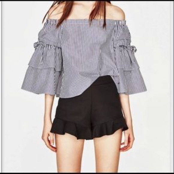 high waist ruffle shorts